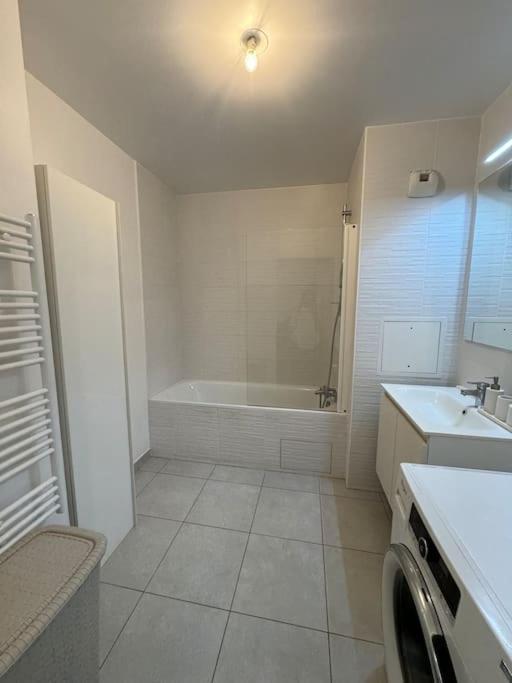 Superbe Appartement - Near Paris Corbeil-Essonnes Exterior photo