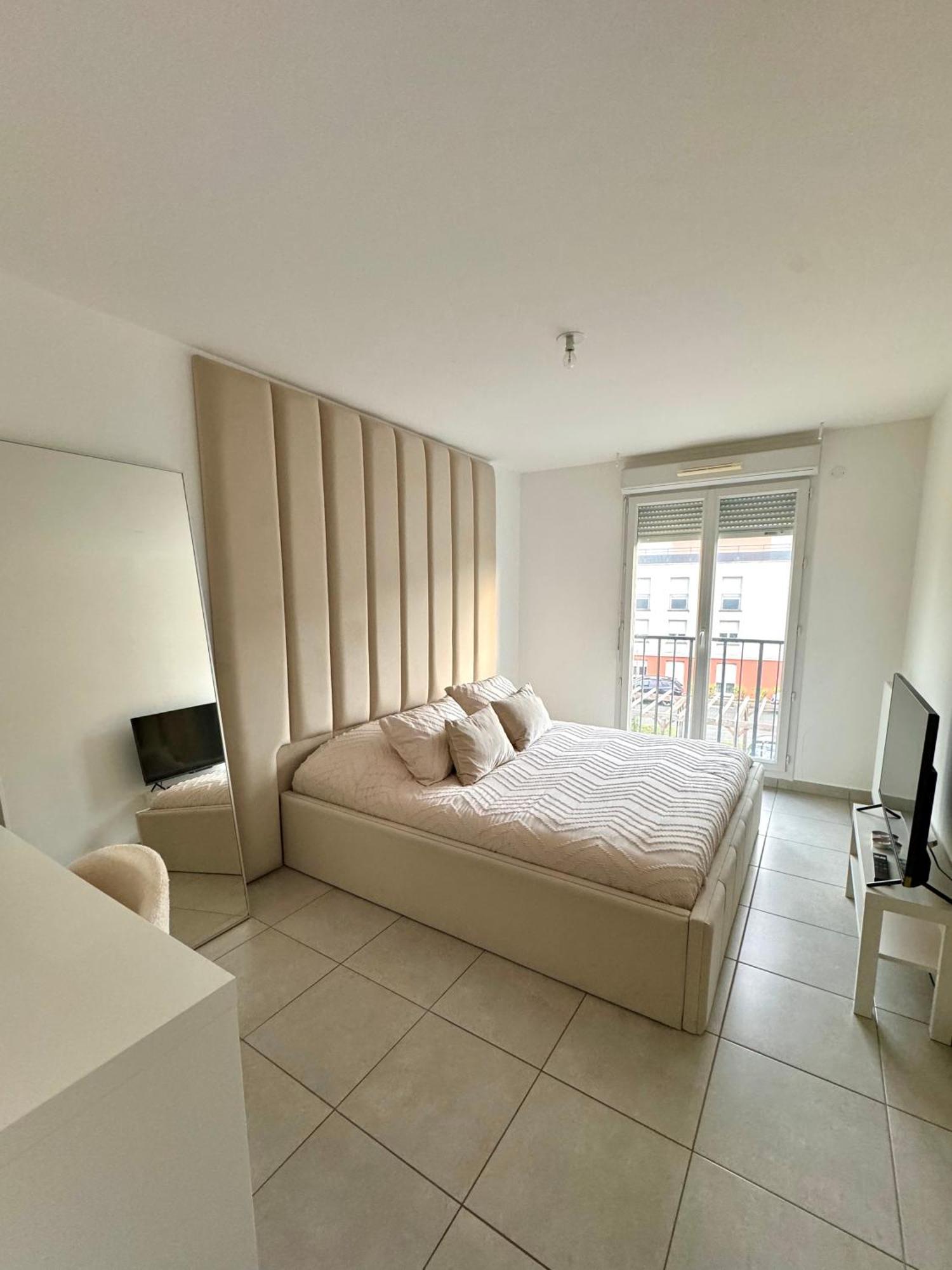 Superbe Appartement - Near Paris Corbeil-Essonnes Exterior photo